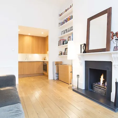 Veeve - Holland Park Avenue Apartment