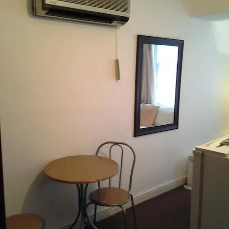 Hostel Widegate *
