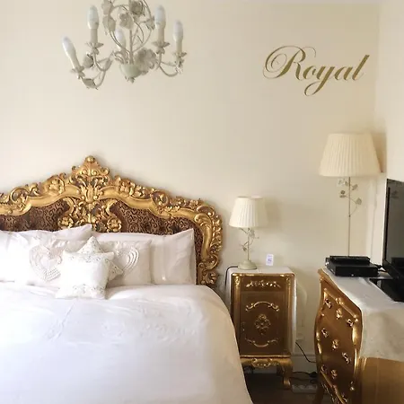 Rowan Park Bed & Breakfast