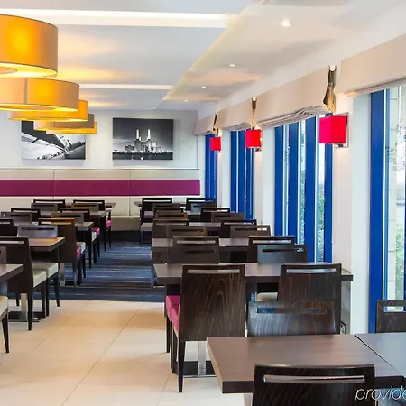 Holiday Express - Wandsworth By Ihg Hotel 3*