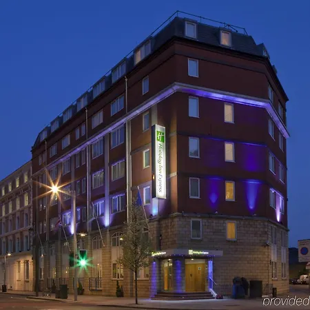 Holiday Express Southwark By Ihg