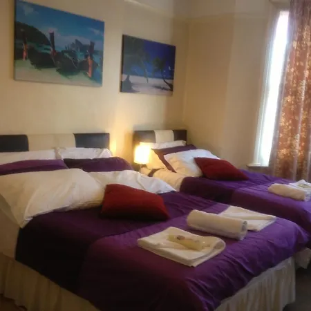 Bed & Breakfast The Crystal 2*