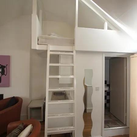 Magical & Charming 8 Covent Garden Townhouse