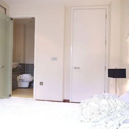 Olive Apartment London