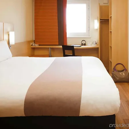 Ibis Docklands Canary Wharf 3* London