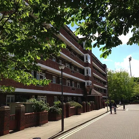2 Bedroom * London