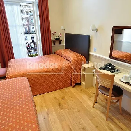 Hotel Rhodes London