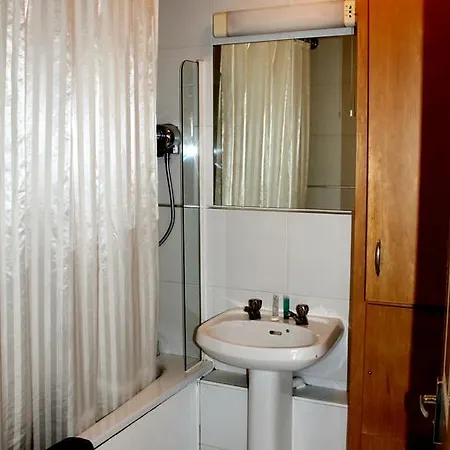 Acorn - Bakers Row Apartment *