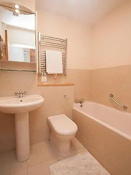 Vive Unique - Fulham Apartment