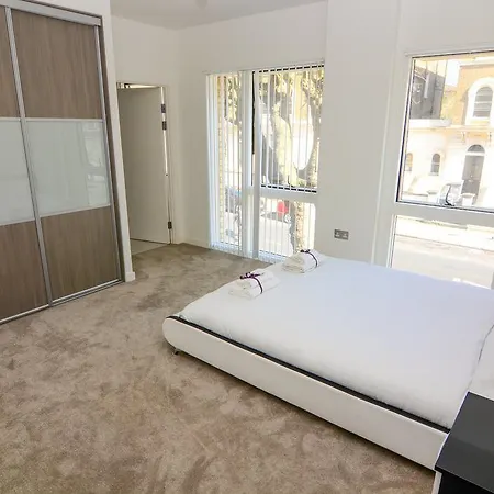 Wharf - Cambridge Av Appartement Londres