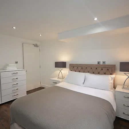 Bloomsbury Residences * London