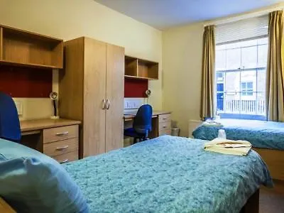 Lse Passfield Hall * Londýn