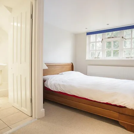 Wilson Grove - Bermondsey *