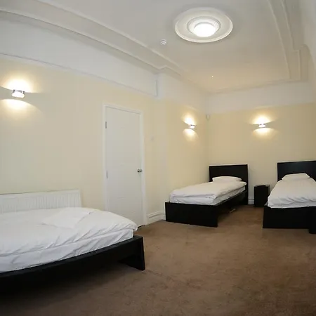 Гостевой дом The Beehive 3*