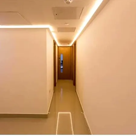 Pelican And Hotel 3*