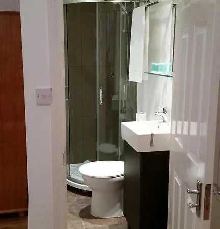 Shepherd's Bush Flats Апартаменты Лондон
