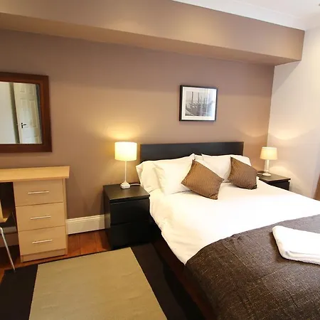 Adie Apartments * London