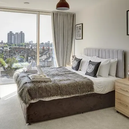 Lambeth North One