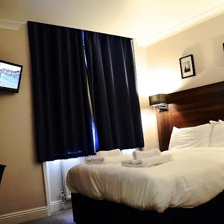 Hotel The Portico - Fka Hanover Victoria 4*