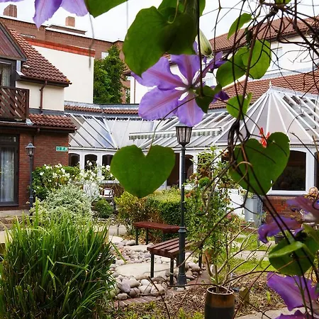 Kingston 4* Kingston upon Thames (Greater London)