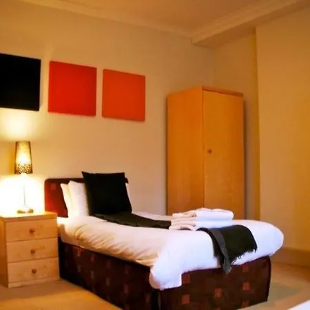 Hotel Acorn - Bedford Place 3*