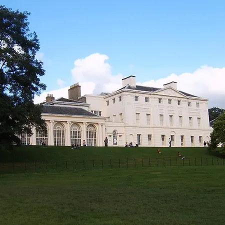 Hotel Roseview Alexandra Palace 3*