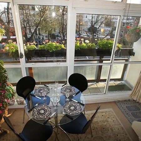 Apartment Brompton House *