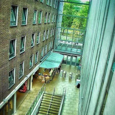 International Hall / University Of Лондон