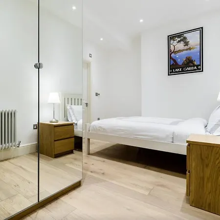 Apartment Luxury 2 Bed/bath Next To Hyde Park