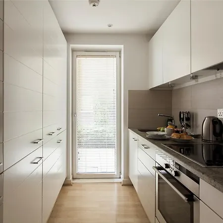 Seacon Tower Serviced Apartments London