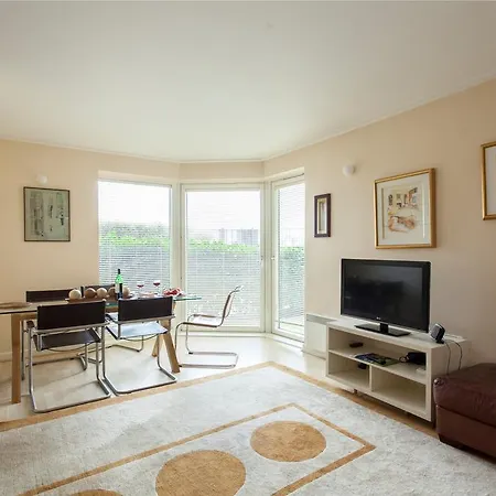 Seacon Tower Serviced Apartments