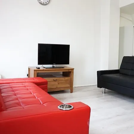 Apartment Fonthill House