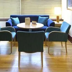 호텔 Comfort Harrow 3*