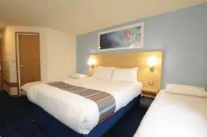 Отель Travelodge Covent Garden