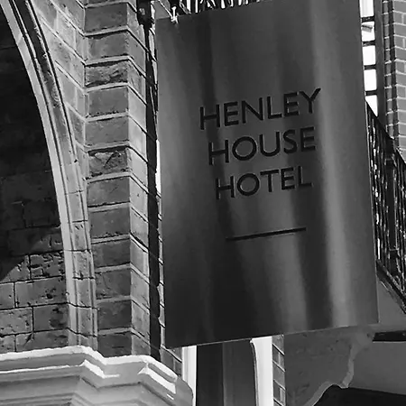 Hotel Henley House