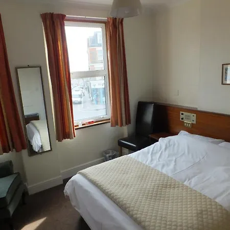 Guest house White 3*