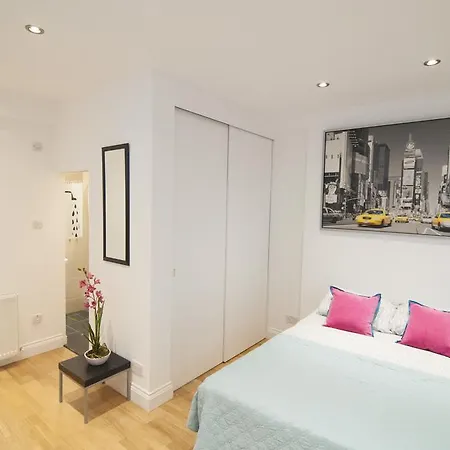 Apartment Piccadilly London