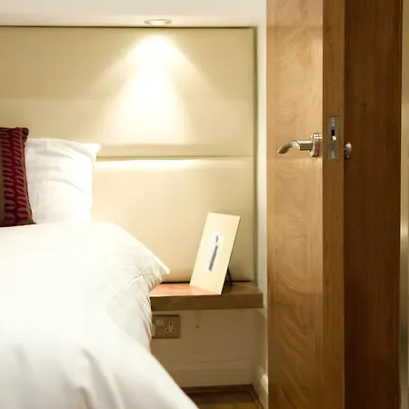 Apartment Mayfair One *