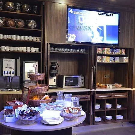 Hotel Eden Plaza Kensington 2*