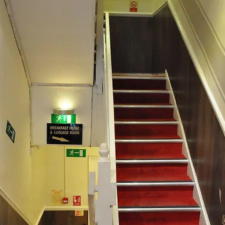 Hotel Ascot Hyde Park 3*