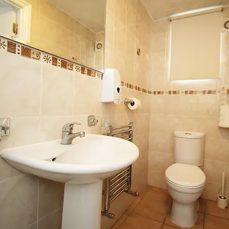 Aparthotel Flexistay Tooting 3*