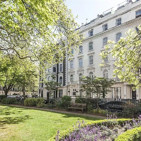 Rose Court