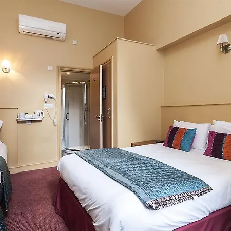 Hotel Rose Court 3*