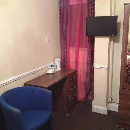 Bed & Breakfast Metro 3*