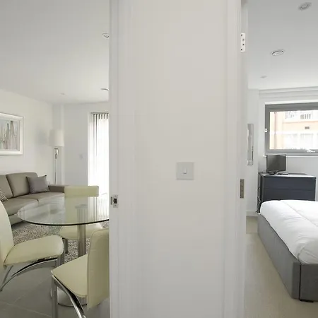 Saco London Bridge - Se1 Richmond (Greater London)