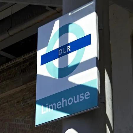 Via Limehouse Hostel