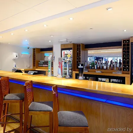 Travelodge Kings Cross Royal Scott Hotel