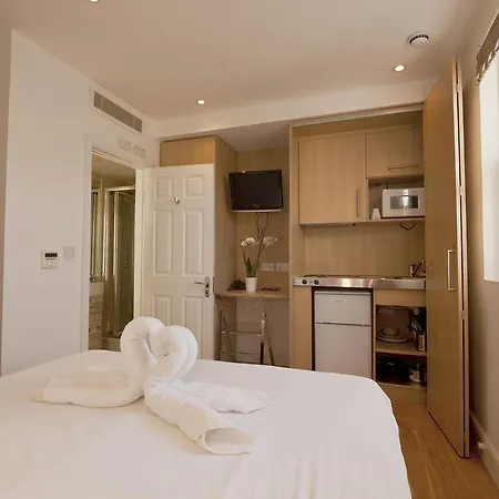 The Kensington Apartment London