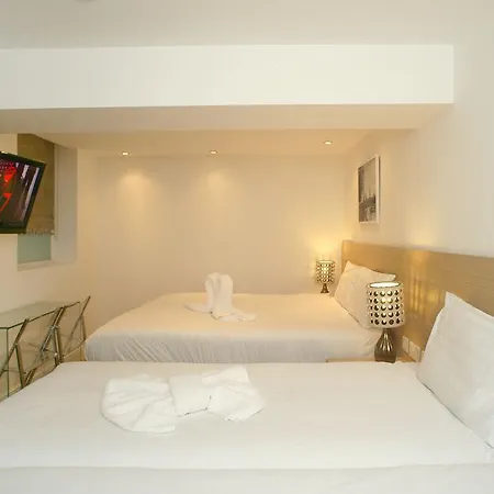 The Kensington Apartment