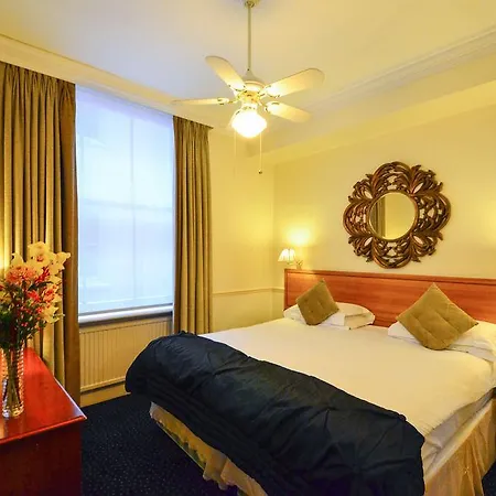 Collingham Serviced Aparthotel